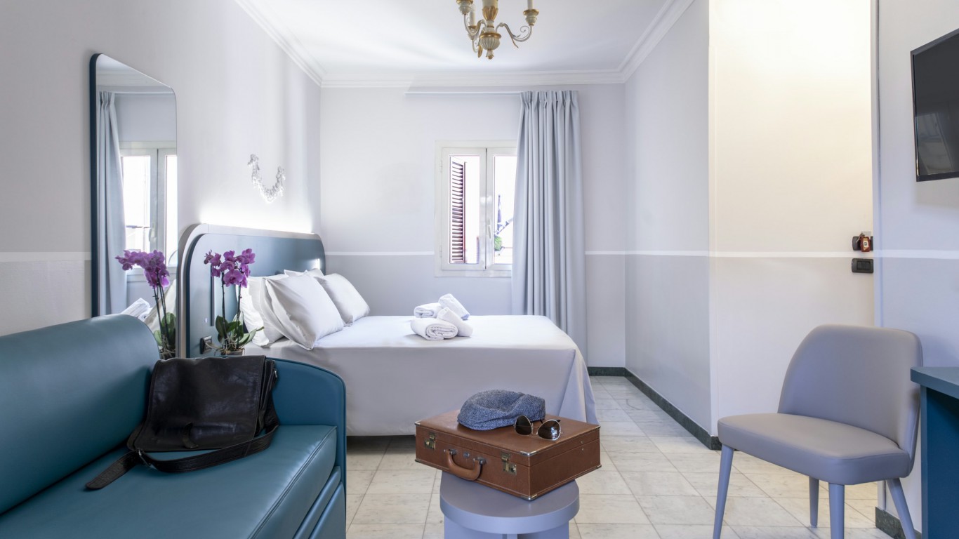 Hotel-Grifo-De-Monti-Rooms-Roma-quarto-deluxe-4